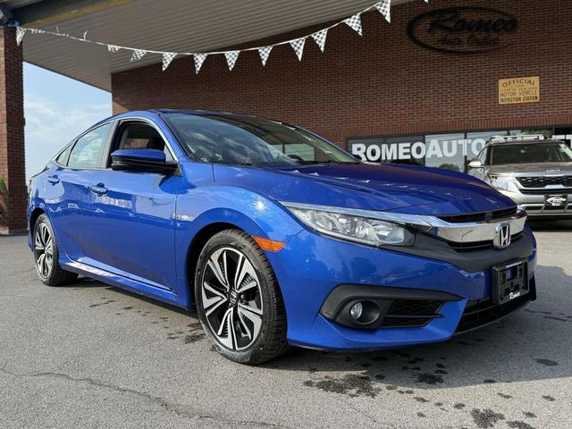 Photo of 2016 Blue Honda Civic