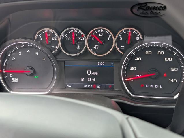 Photo of 2021 Black Chevrolet Silverado 1500