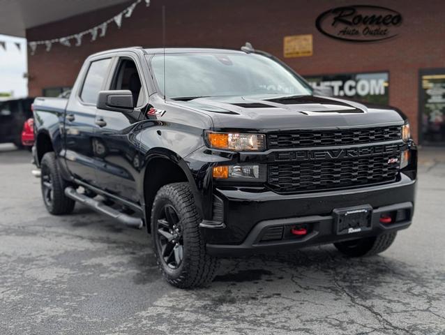 Photo of 2021 Black Chevrolet Silverado 1500