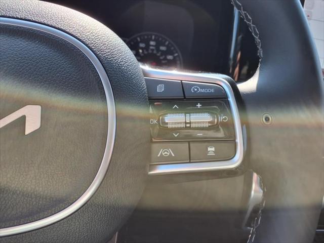 Photo of 2022 Gravity Grey Kia Sorento