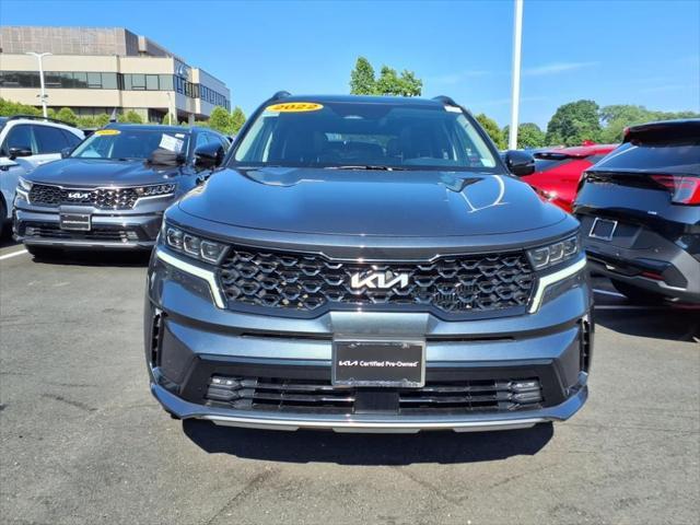 Photo of 2022 Gravity Grey Kia Sorento