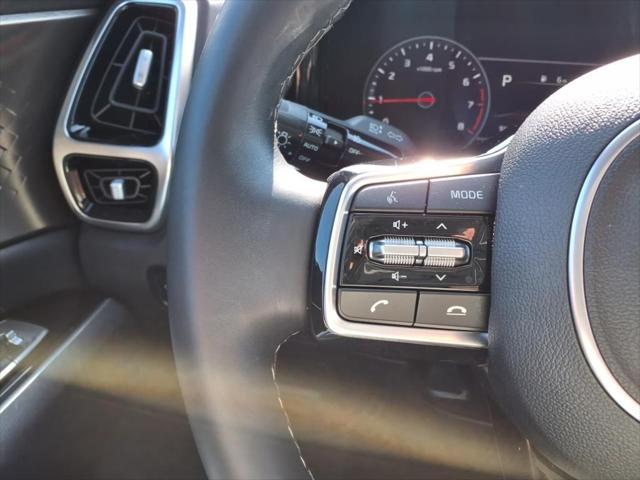 Photo of 2022 Gravity Grey Kia Sorento