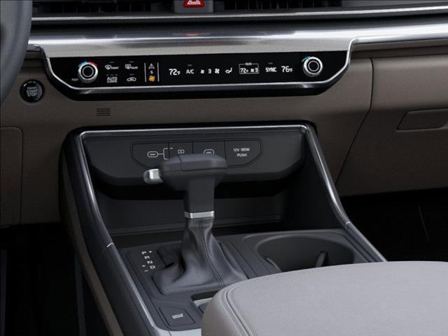 Photo of 2025 Aurora Black Pearl Kia Carnival
