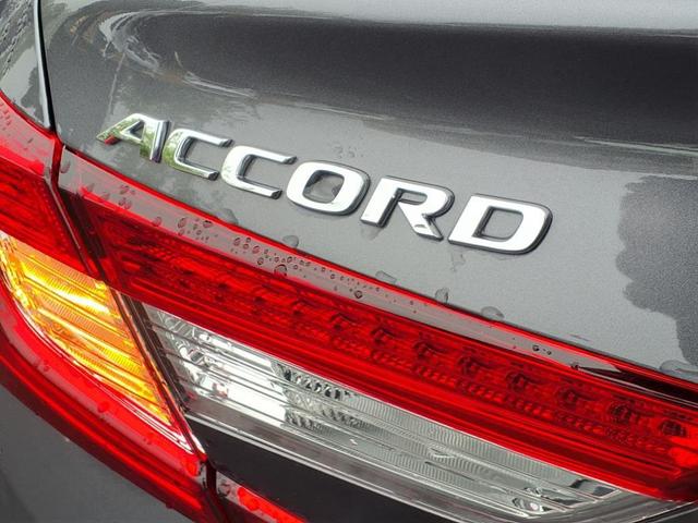 Photo of 2022 Gray Honda Accord Hybrid