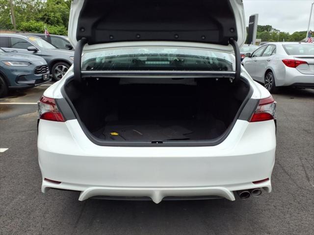 Photo of 2022 White Toyota Camry