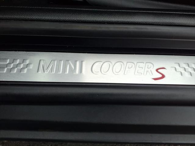 Photo of 2024 Nanuq White Metallic MINI Convertible