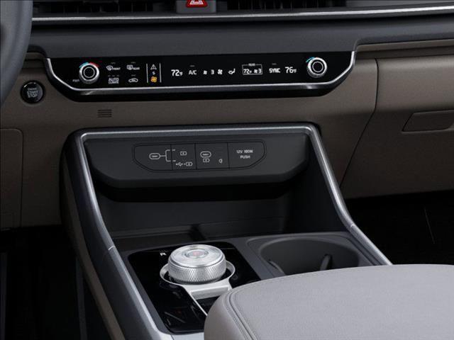 Photo of 2025 Aurora Black Pearl Kia Carnival Hybrid
