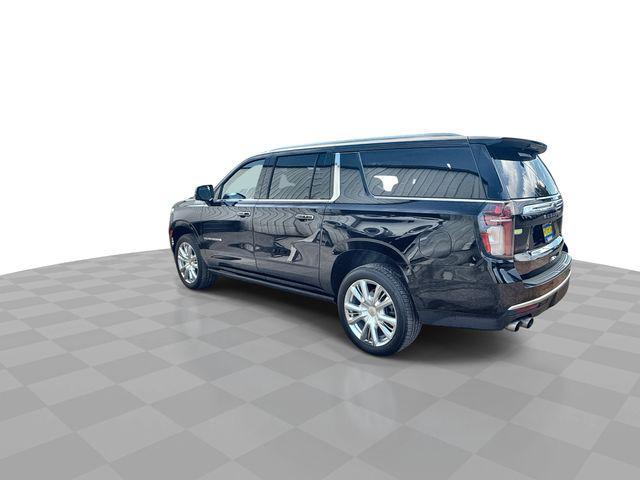 Photo of 2021 Black Chevrolet Suburban