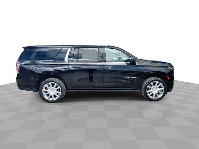 Photo of 2021 Black Chevrolet Suburban
