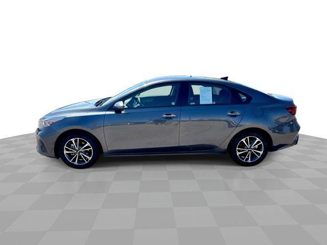 Photo of 2024 Gravity Gray Kia Forte