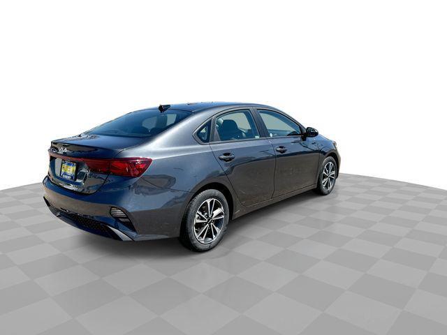 Photo of 2024 Gravity Gray Kia Forte