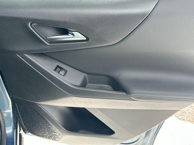 Photo of 2025 Lakeshore Blue Metallic Chevrolet Equinox