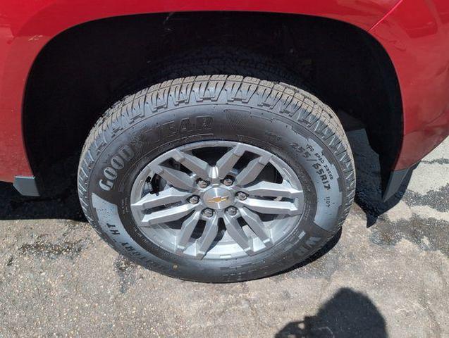 Photo of 2024 Radiant Red Tintcoat Chevrolet Colorado