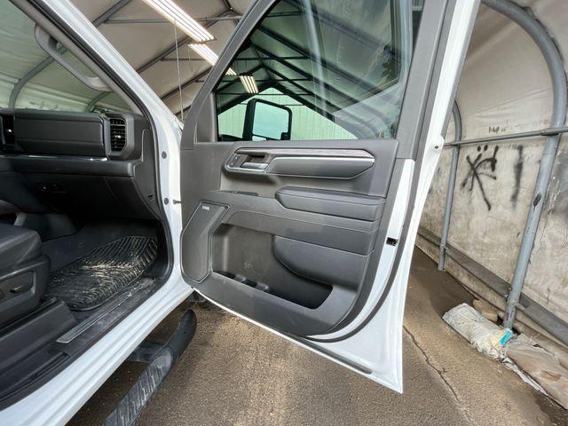 Photo of 2024 Summit White Chevrolet Silverado 2500