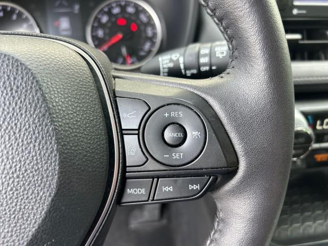 Photo of 2022 White Toyota RAV4