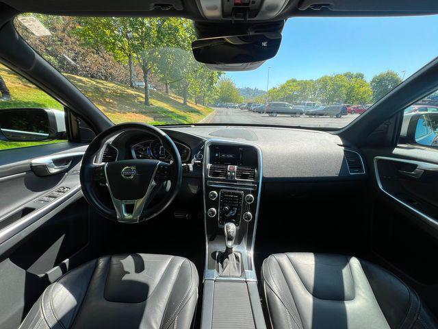 Photo of 2015 Black Volvo XC60