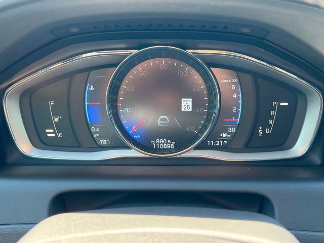 Photo of 2015 Black Volvo XC60