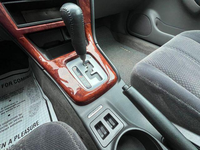 Photo of 2004 Silver Subaru Legacy