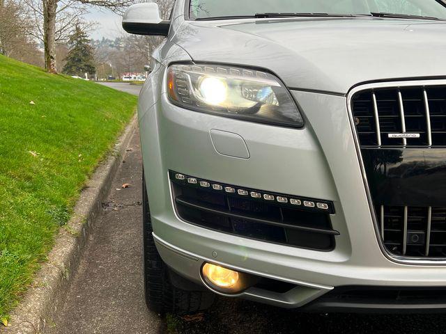Photo of 2014 Silver Audi Q7