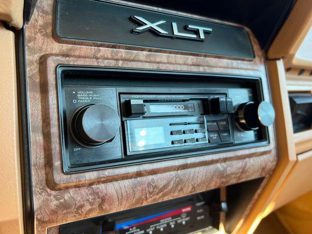 Photo of 1985 Brown Ford Pickup Truck