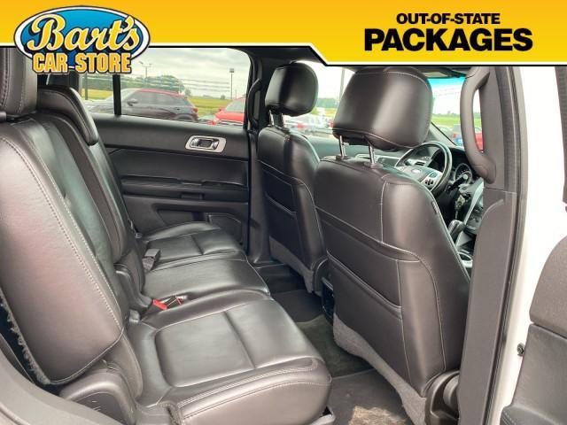 Photo of 2015 Oxford White Ford Explorer