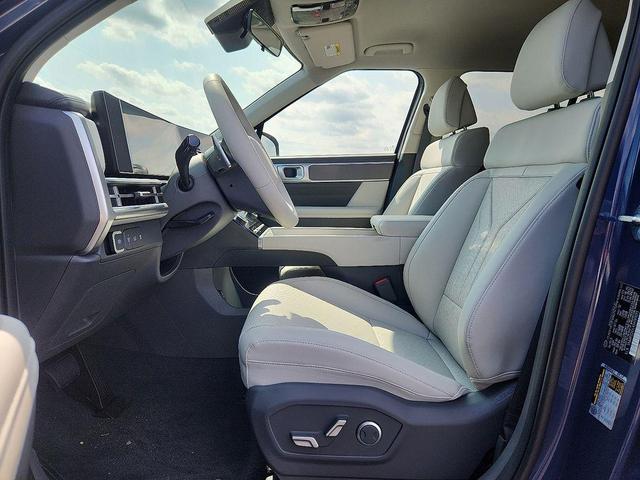 Photo of 2025 Atlantis Blue Hyundai SANTA FE