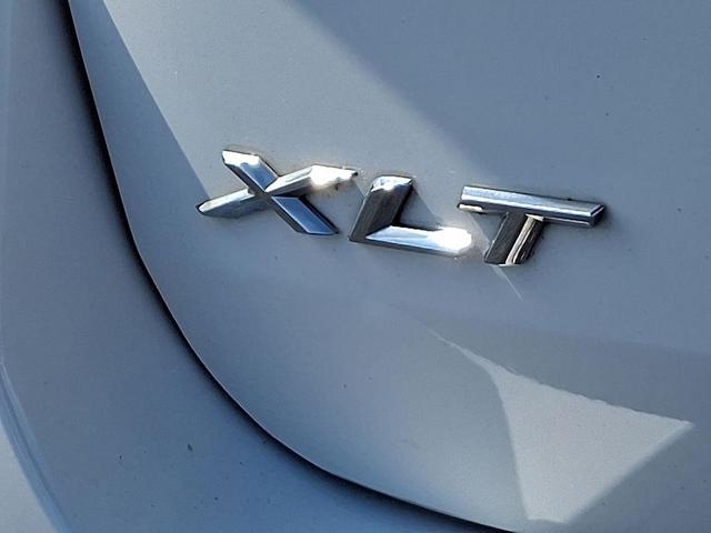 Photo of 2020 Star White Metallic Tri-Coat Ford Explorer