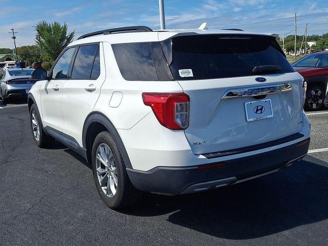 Photo of 2020 Star White Metallic Tri-Coat Ford Explorer