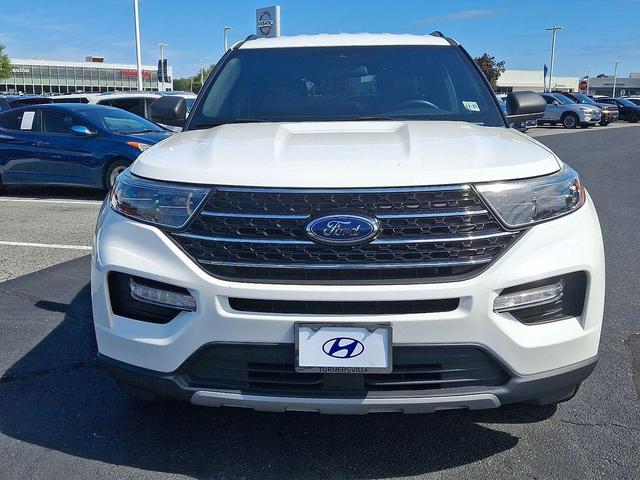 Photo of 2020 Star White Metallic Tri-Coat Ford Explorer