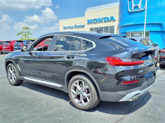 Photo of 2024 Black BMW X4