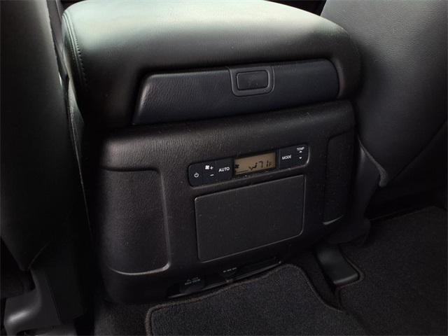 Photo of 2024 Super Black Nissan Armada