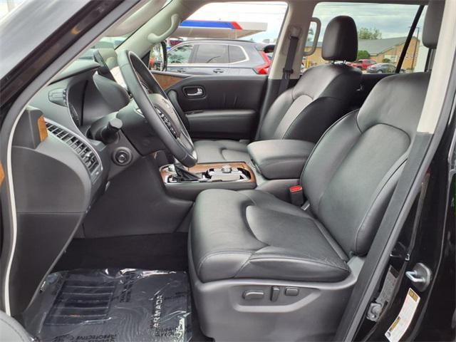 Photo of 2024 Super Black Nissan Armada