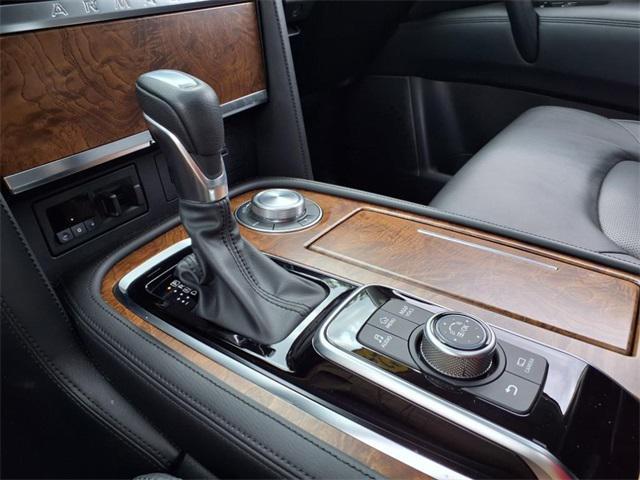 Photo of 2024 Super Black Nissan Armada