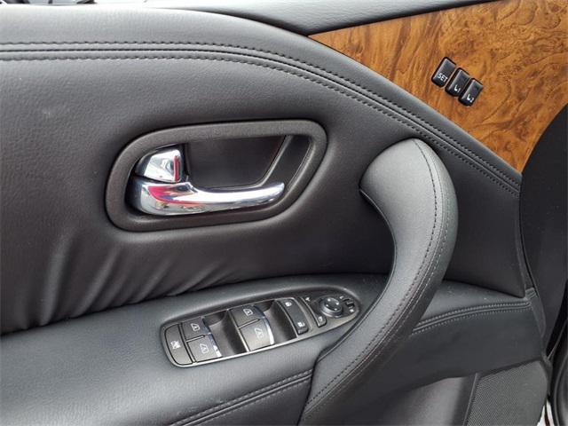 Photo of 2024 Super Black Nissan Armada