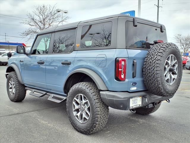Photo of 2024 Azure Gray Metallic Ford Bronco