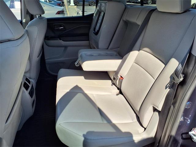 Photo of 2022 Obsidian Blue Pearl Honda Ridgeline