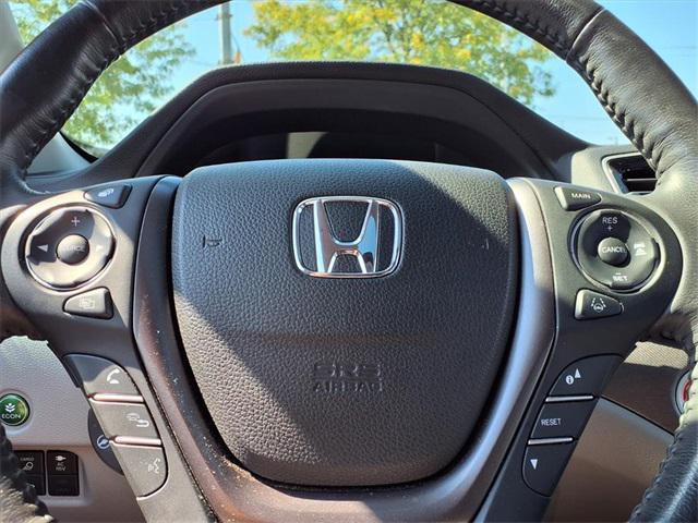 Photo of 2022 Obsidian Blue Pearl Honda Ridgeline