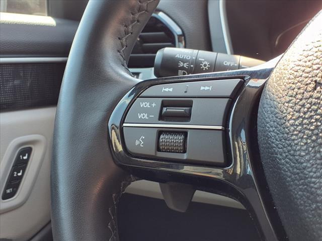 Photo of 2025 Obsidian Blue Pearl Honda Pilot