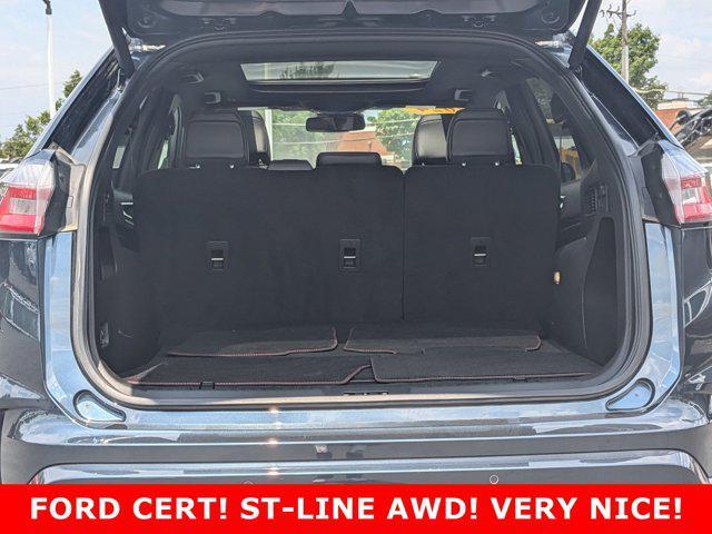 Photo of 2024 Stone Blue Metallic Ford Edge