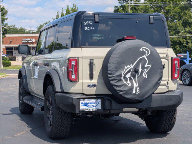 Photo of 2025 DESERT SAND Ford Bronco