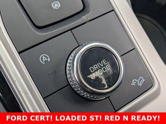 Photo of 2023 Rapid Red Metallic Tinted Clearcoat Ford Explorer
