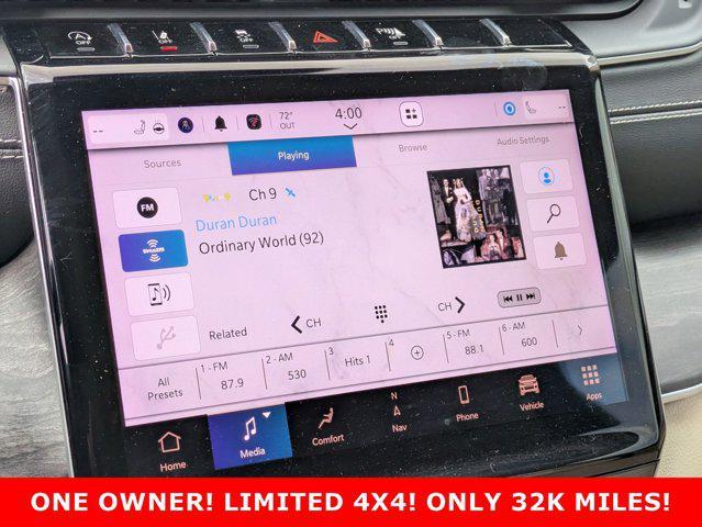 Photo of 2021 Diamond Black Crystal Pearlcoat Jeep Grand Cherokee L