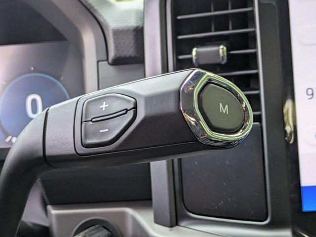 Photo of 2025 Oxford White Ford F-150