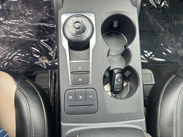 Photo of 2021 Rapid Red Metallic Tinted Clearcoat Ford Escape