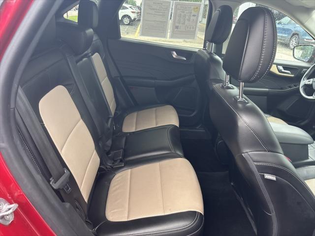 Photo of 2021 Rapid Red Metallic Tinted Clearcoat Ford Escape