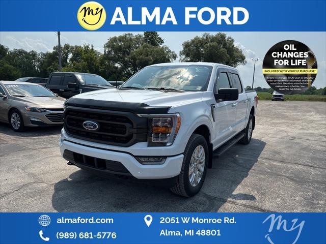 Photo of 2023 Oxford White Ford F-150