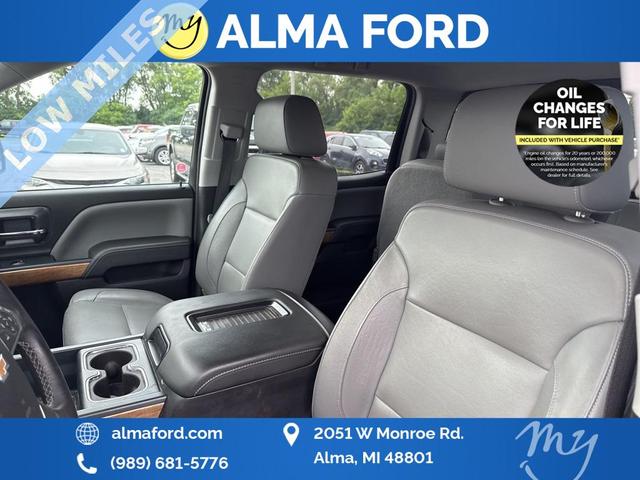 Photo of 2018 Black Chevrolet Silverado 1500
