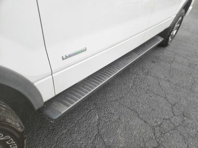 Photo of 2013 White Ford F-150