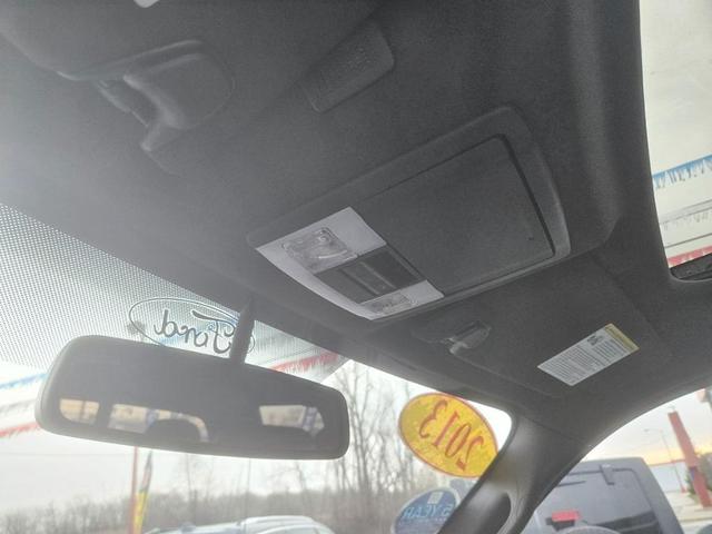 Photo of 2013 White Ford F-150