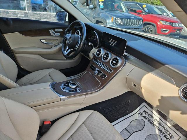 Photo of 2021 White Mercedes-Benz C-Class